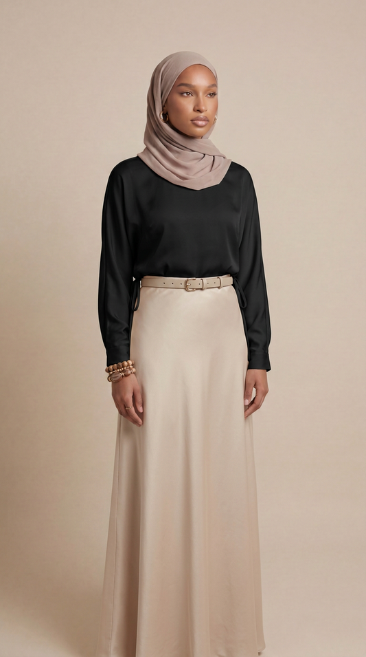 Jupe satinée avec ceinture - beige