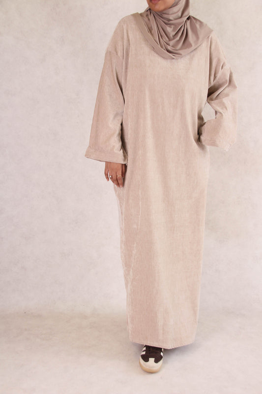 Robe d’Hiver Douce – Beige